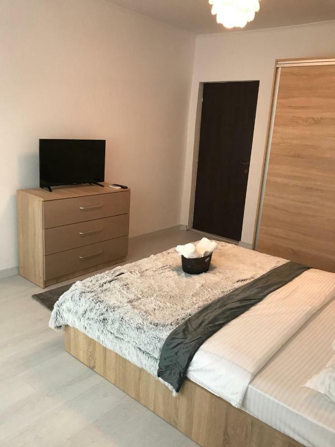 Anastasia Apartament Cu 2 Camere Orszowa Zewnętrze zdjęcie